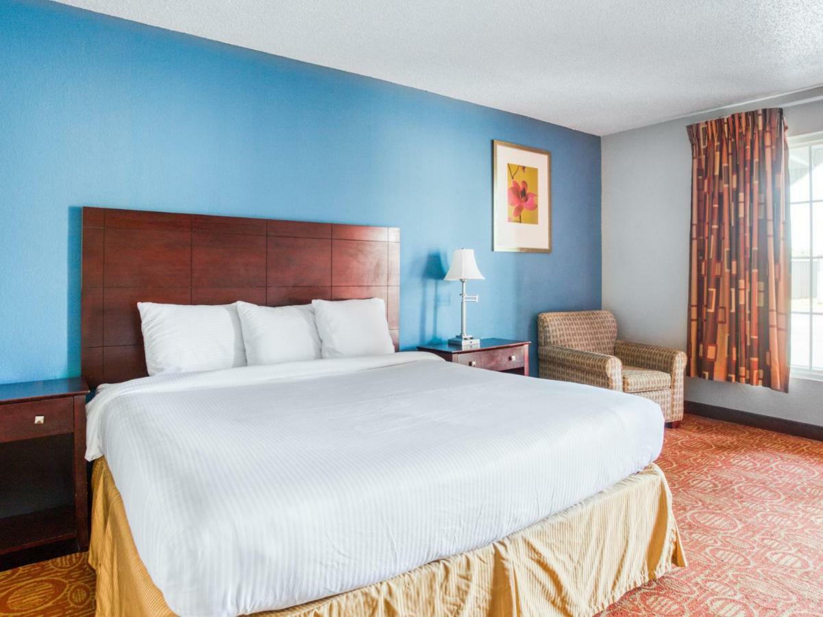 Oyo Hotel Augusta Downtown Quarto foto