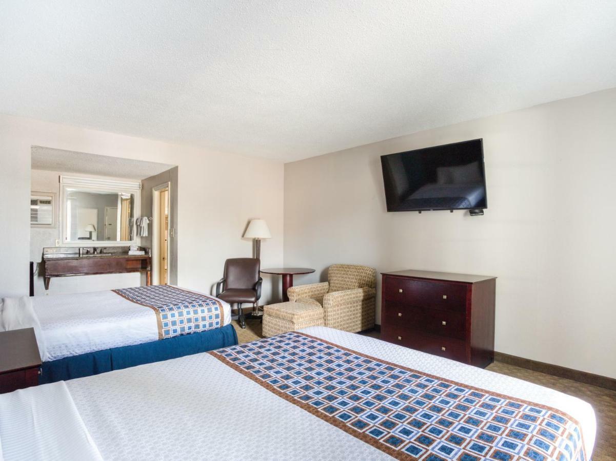 Oyo Hotel Augusta Downtown Quarto foto